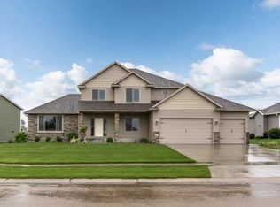 1656 Echo Ridge Rd SW, Rochester, MN 55902
