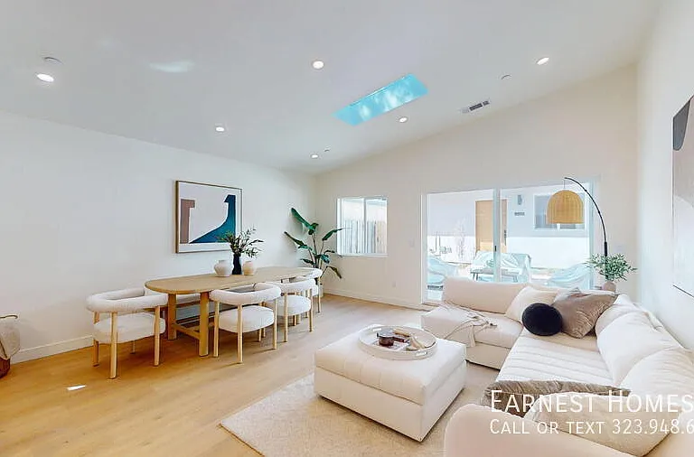 6441 Satsuma Ave #1 — Photo 3
