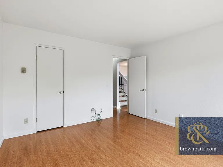 8 Eddystone Ct #I — Photo 11