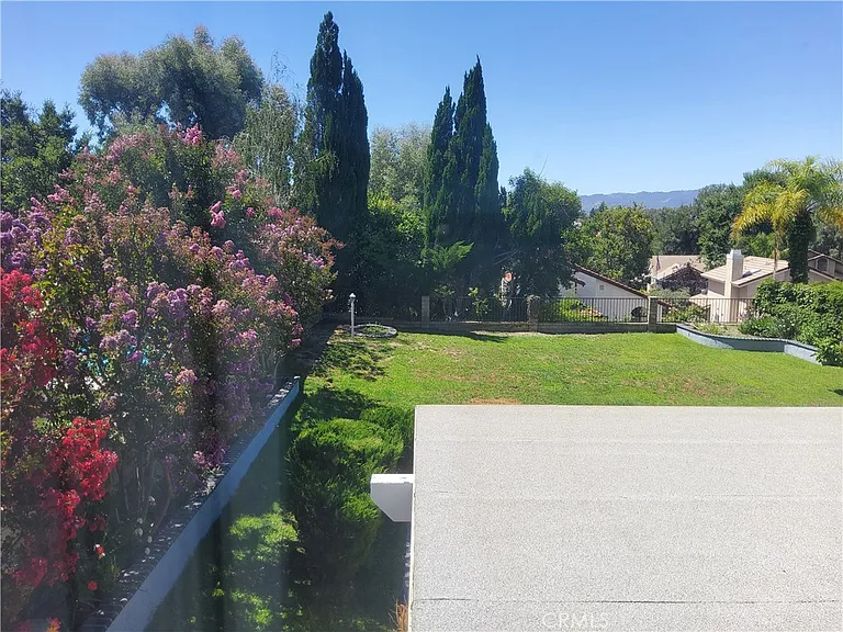 25540 Pembrook Pl — Photo 20