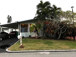 8400 SW 21st St, Davie, FL 33324