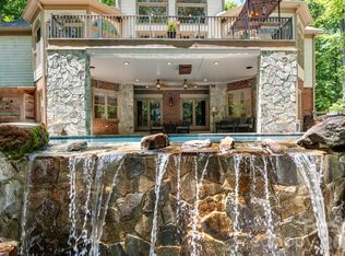 1090 N Saunders Dr, Catawba, NC 28609