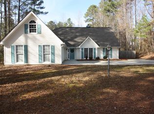 45 Happy Valley Estates Dr, Newnan, GA 30263