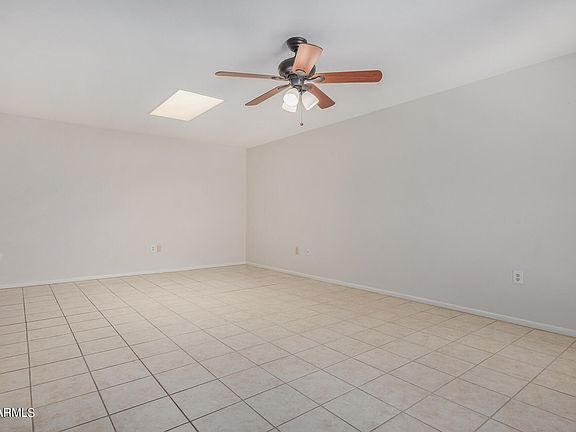 3rd image of 19007 N 134TH Drive