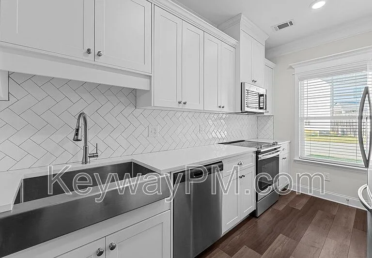 2419 Sequoia Trl — Photo 5
