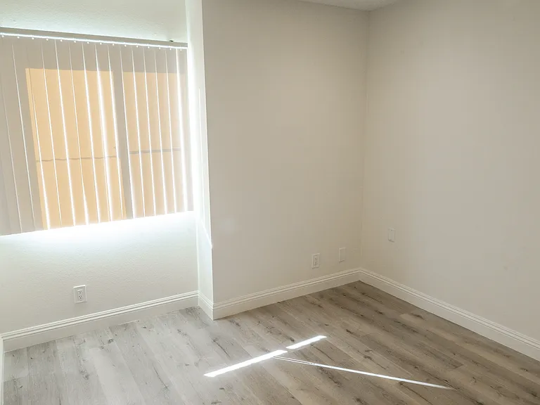 509 Pacific St #203 — Photo 14