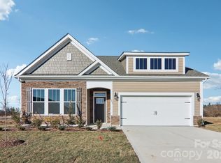 201 Piney Woods Rd, Fletcher, NC 28732