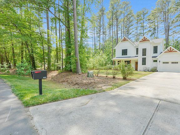 4th image of 4124 Edenton Ln