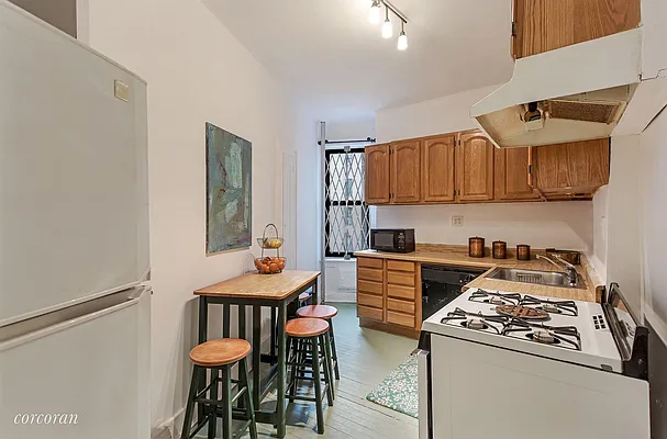 Sold by Corcoran | media 4