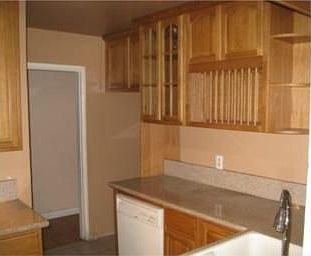 2nd image of 605 E Granada Ct