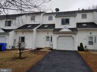 28 Saffron Dr, Lumberton, NJ 08048