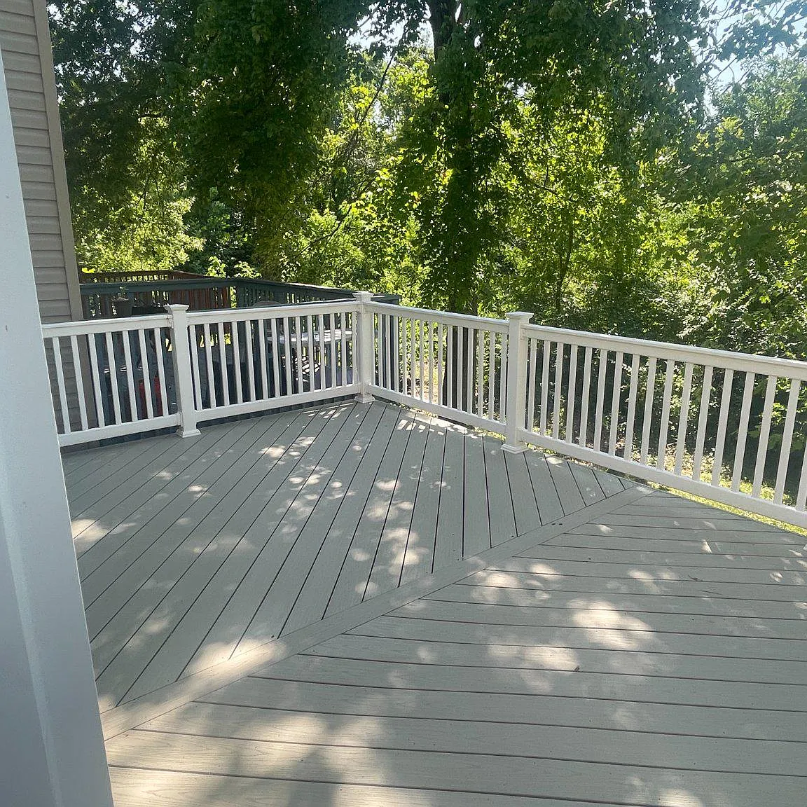 3 bed, 4.0 bath, 2308 sqft, $3,300 — Photo 3