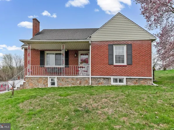 253 N Guernsey Rd, West Grove, PA 19390