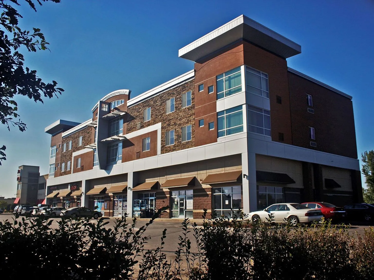 Stadium Center Lofts — Photo 1