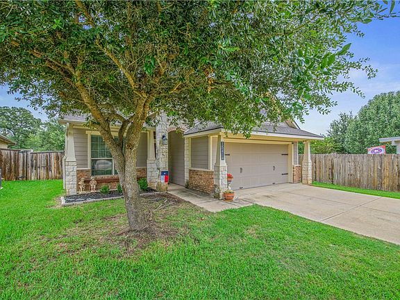 2nd image of 15414 Baker Meadow Loop