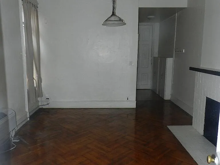 2118 Walnut St #2R — Photo 15