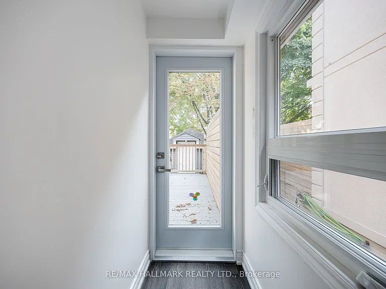 15 McNairn Ave — Photo 35
