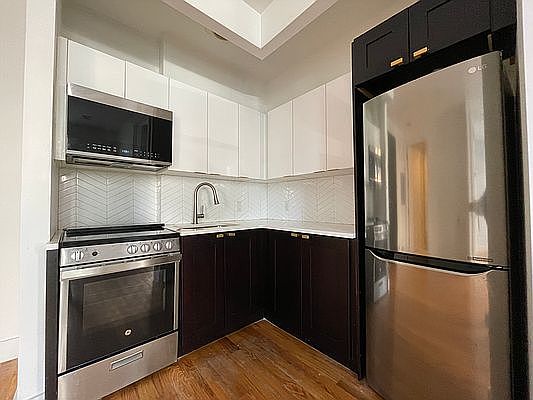 5th image of 2155 Bergen St #1H