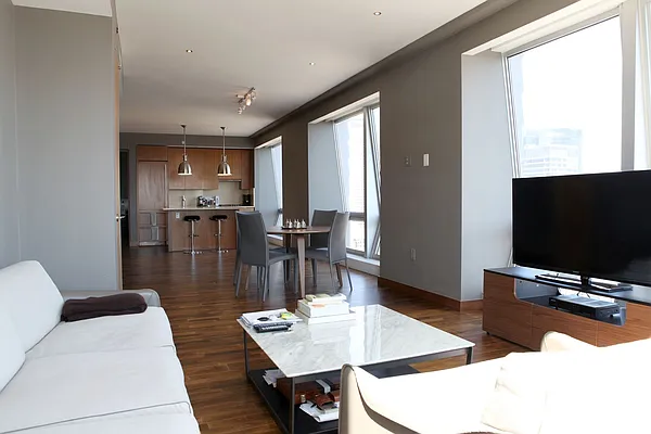 Rented by Realmart Realty LLC | media 73