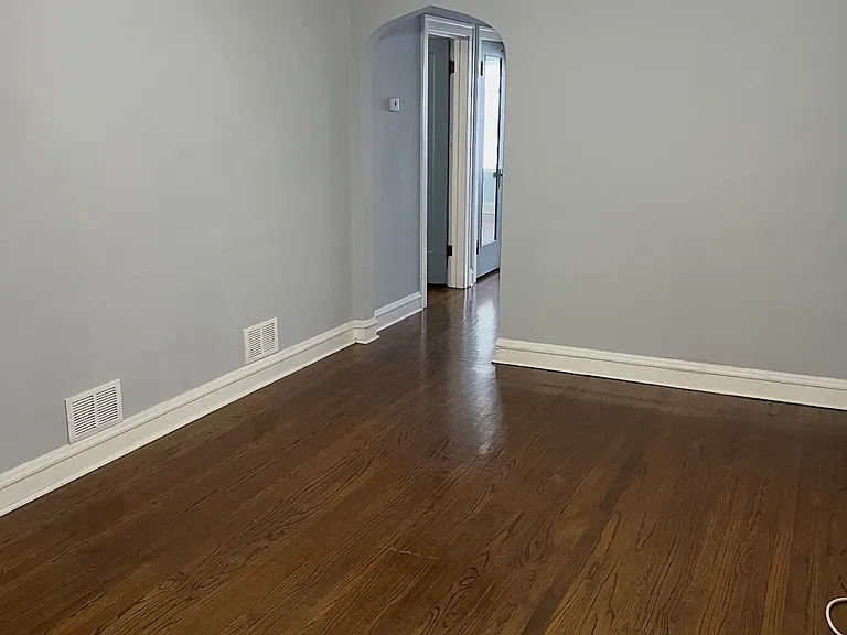 10724 S Avenue C #2 — Photo 7