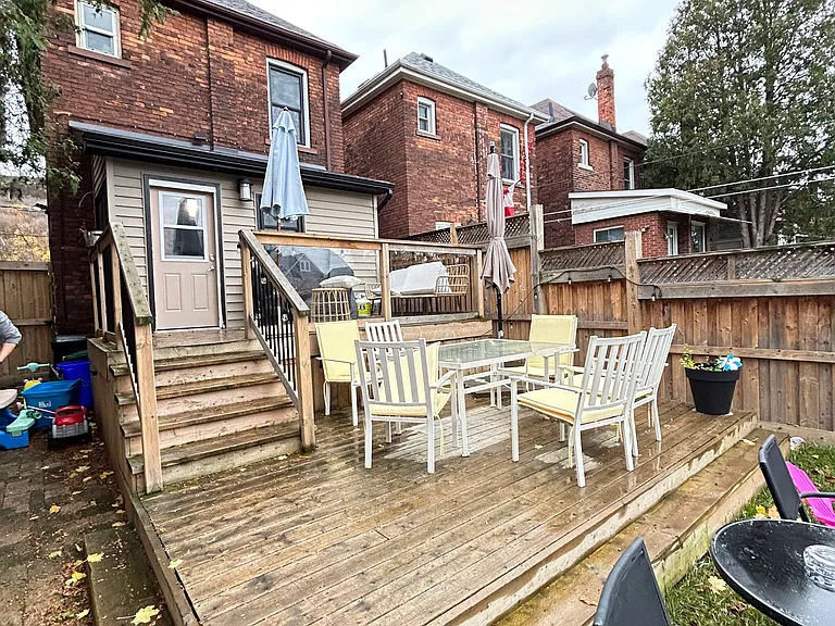 377 Cumberland Ave — Photo 30
