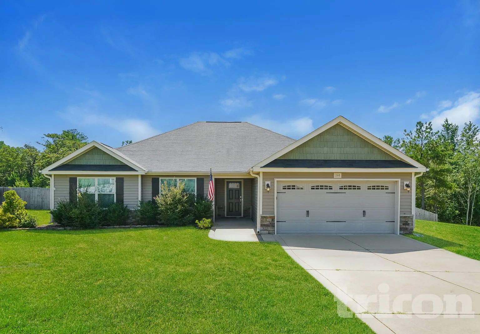 295 New Castle Lane Spring Lake NC — Photo 1