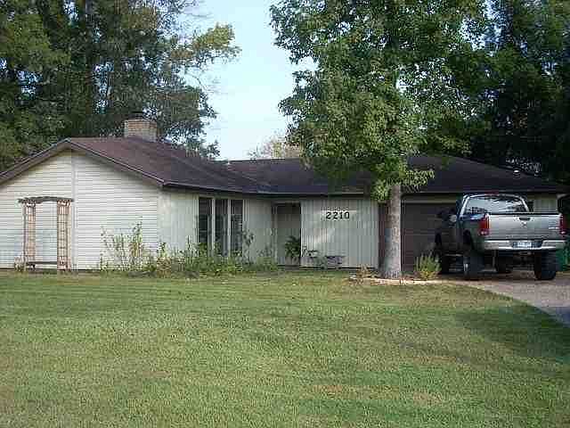1st image of 2210 Link Ave