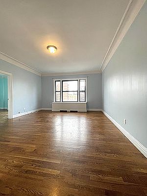 3rd image of 2350 Broadway #1216