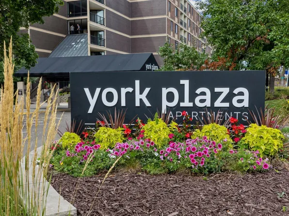 7200 York Ave S APT 103, Edina, MN 55435