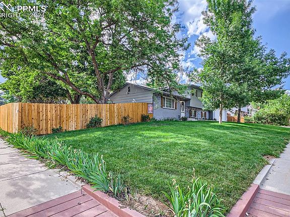 3rd image of 5326 Cambria Dr