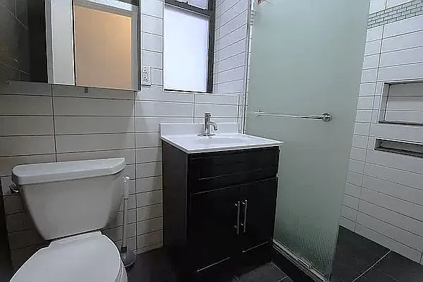 Rented by Luxor Homes & Investment Realty | media 7