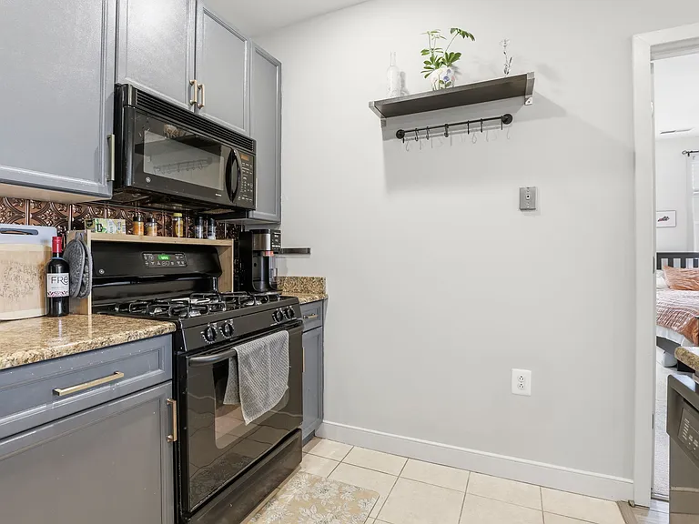 181 E Reed Ave #304 — Photo 10