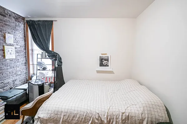 Rented by Highline Residential | media 12