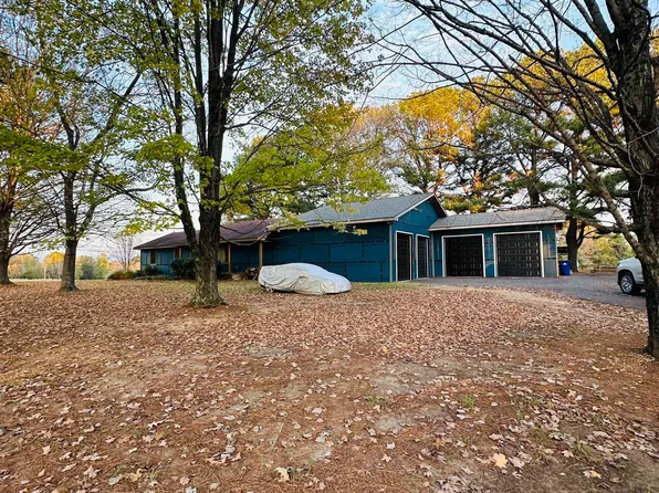 2250 Ralston Rd, Martin, TN 38237