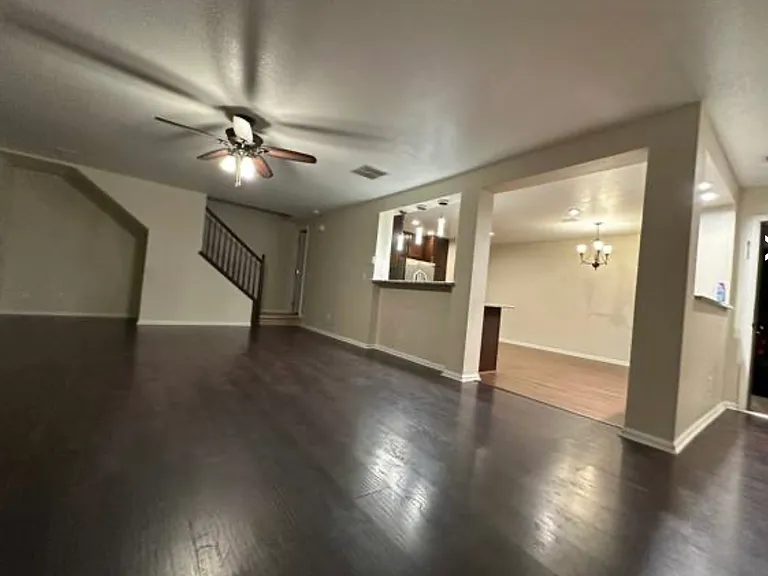 19502 E Wyoming Ave — Photo 6