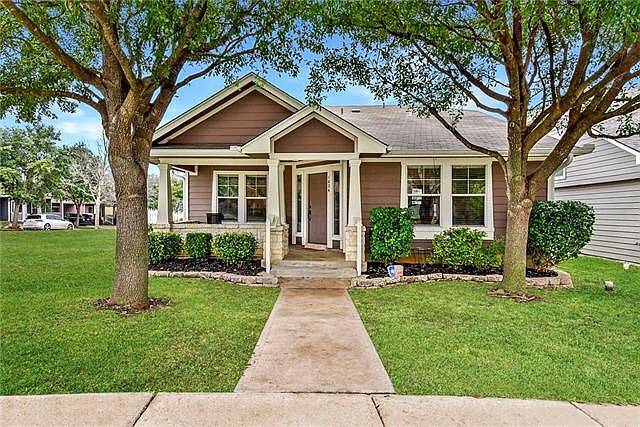 1st image of 1826 Logan Dr