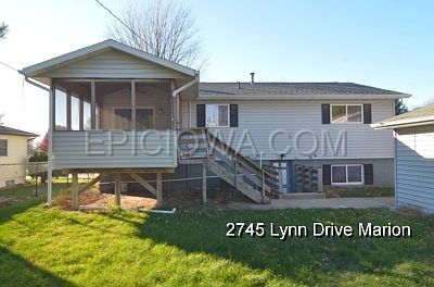 2nd image of 2745 Lynn Dr