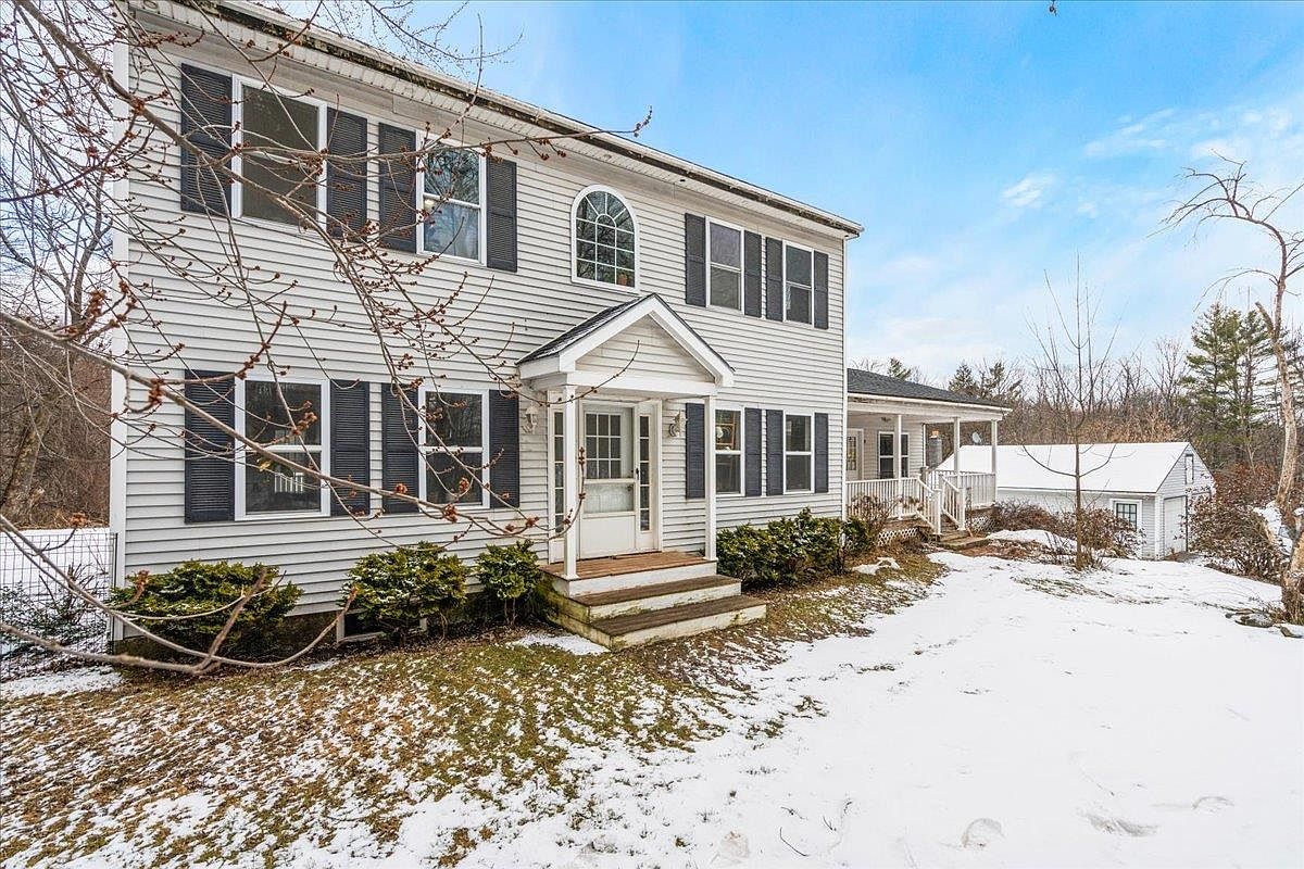 31 Cornish Turnpike, Newport, NH 03773 | Zillow