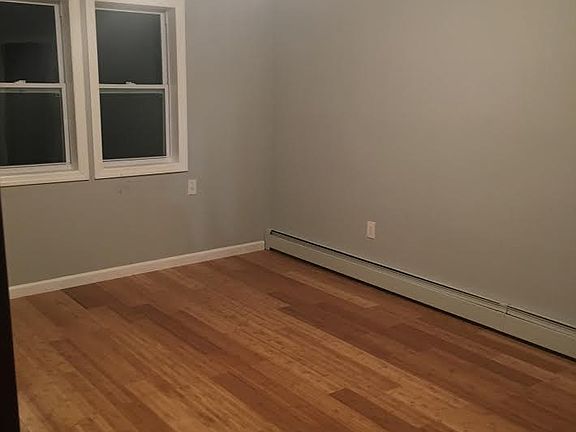 3rd image of 9204 Avenue K