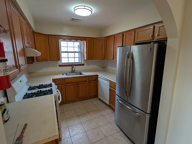 213 Palmer St #2 — Photo 23