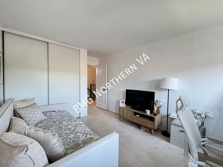 8056 Pantano Pl — Photo 32
