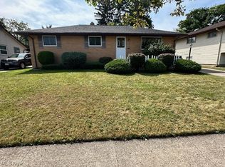 15012 Corridon Ave, Maple Heights, OH 44137