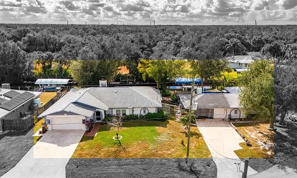 1st image of 28427 Sabal Palm Dr