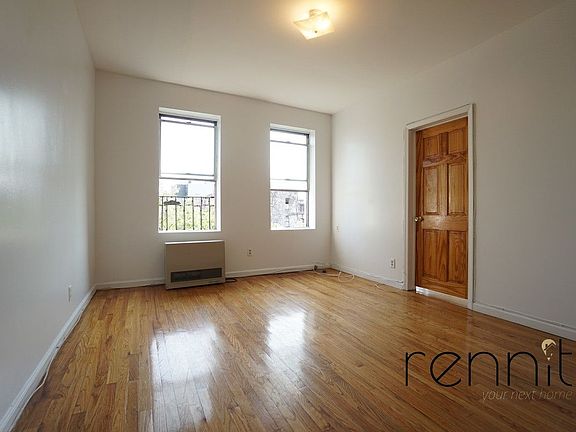 2nd image of 370 Bedford Ave #14B