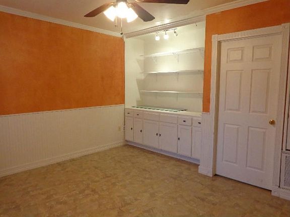 5th image of 926 Salem Dr