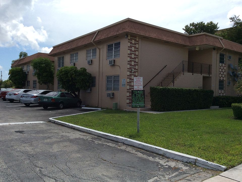 1st image of 257 S Royal Poinciana Blvd APT 105