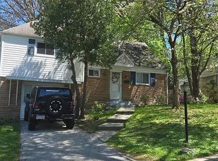 715 Oxford Rd, Bala Cynwyd, PA 19004