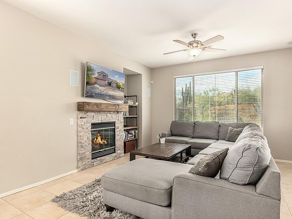 4th image of 2330 W River Rock Ct