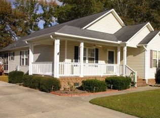 403 Cedar St, Washington, NC 27889