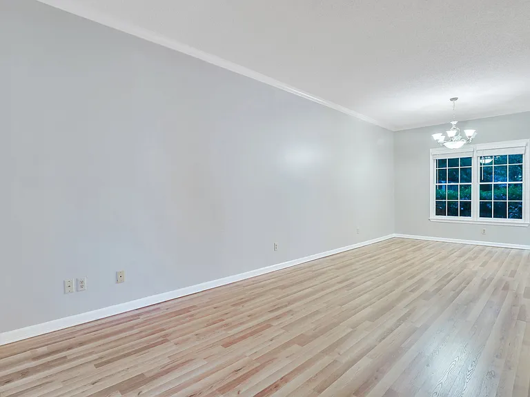 123 Companion Way — Photo 6